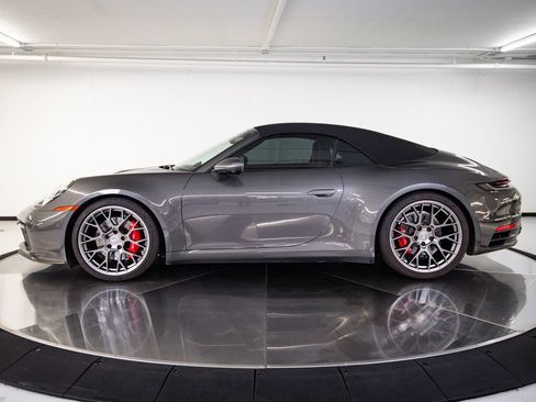 Certified 2021 Porsche 911 Carrera S RWD image 2