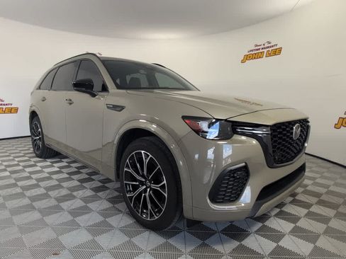 Certified 2025 MAZDA CX-70 3.3 Turbo S w/ Premium Package AWD/4WD image 9