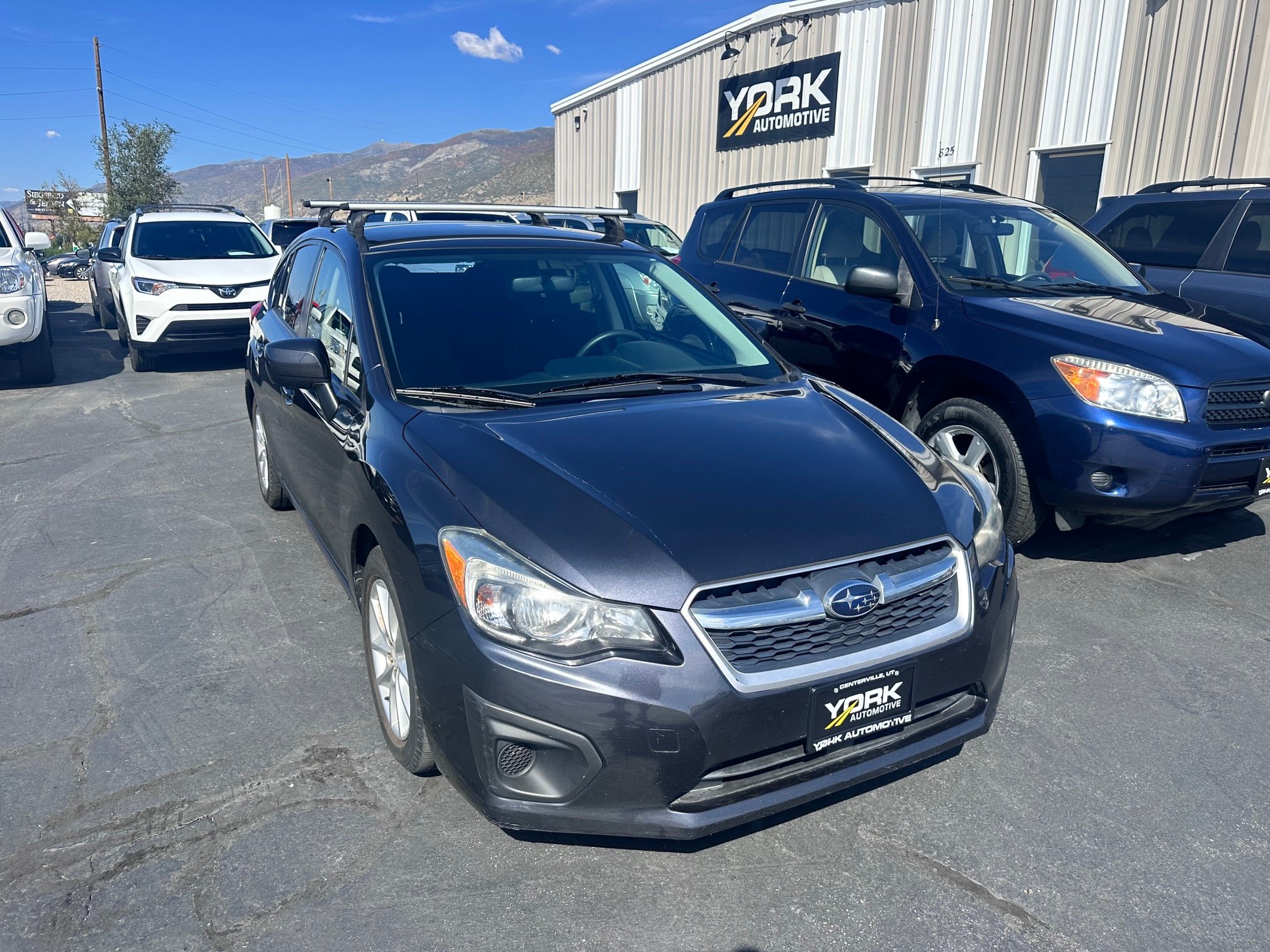 Used 2013 Subaru Impreza 2.0i Premium w/ All-Weather Pkg AWD/4WD image 1