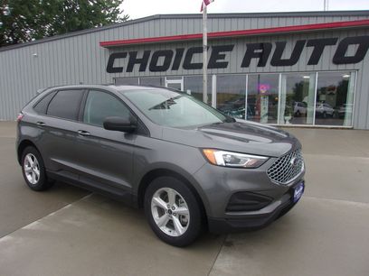 Used 2024 Ford Edge SE