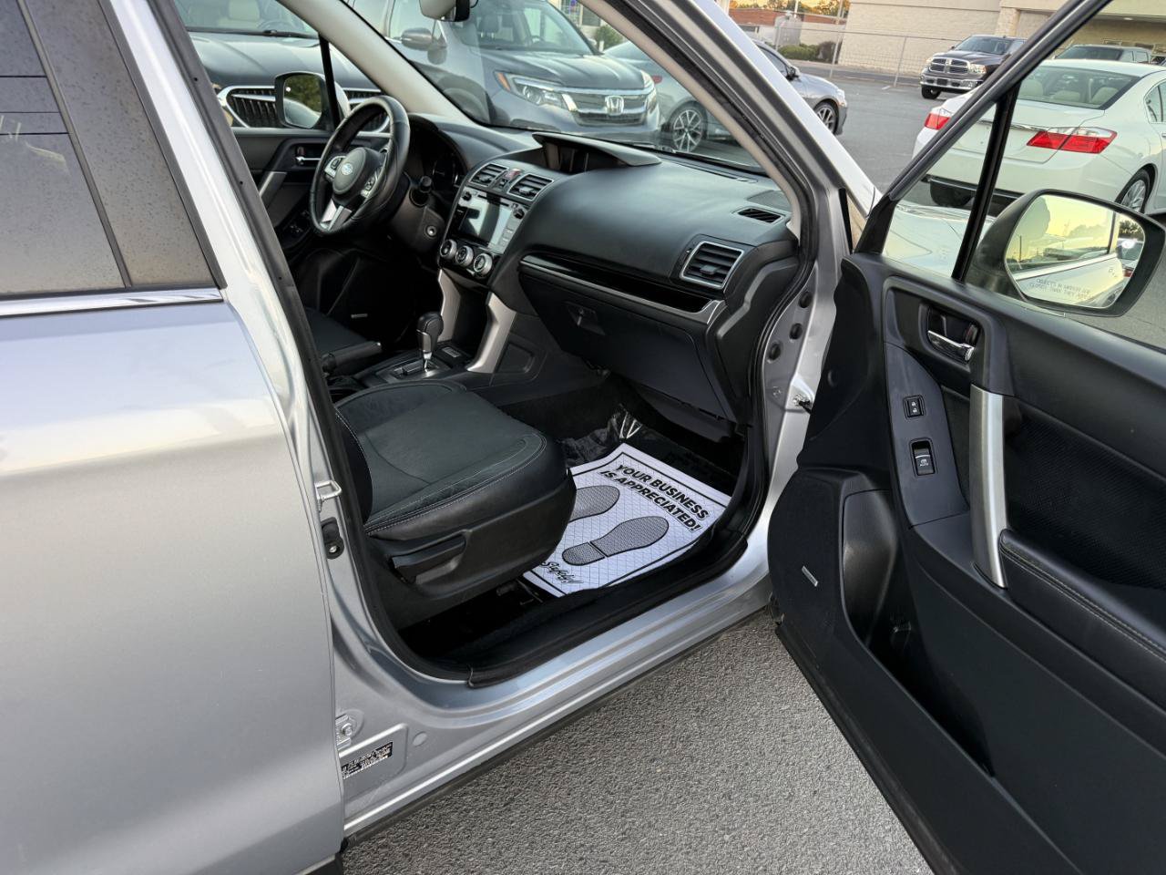 Used 2017 Subaru Forester 2.5i Limited AWD/4WD image 13