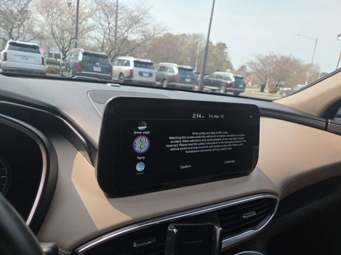 Used 2023 Hyundai Santa Fe SEL image 16