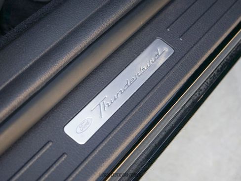 Used 2002 Ford Thunderbird Deluxe RWD image 41