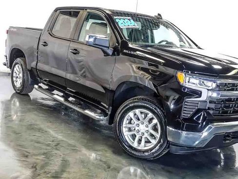 Certified 2024 Chevrolet Silverado 1500 LT AWD/4WD image 5