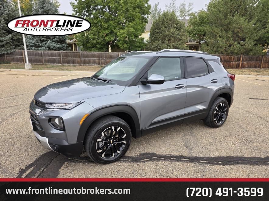 Used 2021 Chevrolet TrailBlazer LT w/ Premium Seating Package AWD/4WD image 1