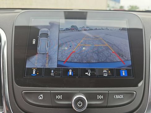 Certified 2024 Chevrolet Equinox LT AWD/4WD image 29