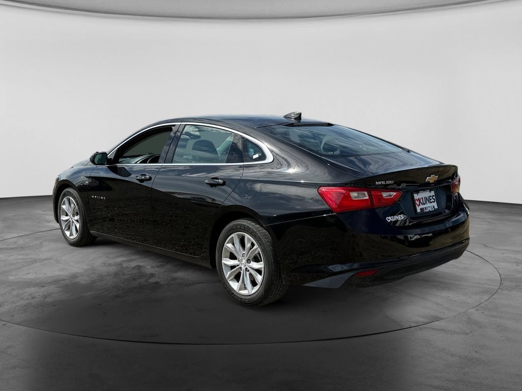 Used 2025 Chevrolet Malibu LT FWD image 7