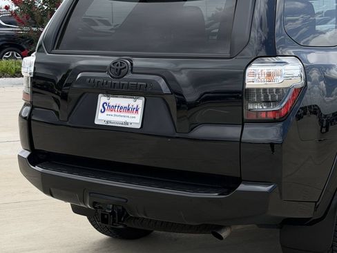 Used 2024 Toyota 4Runner SR5 RWD image 6