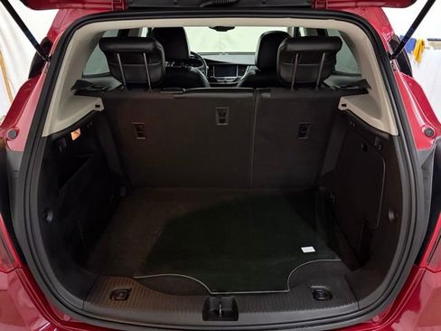 Used 2018 Buick Encore Preferred image 11