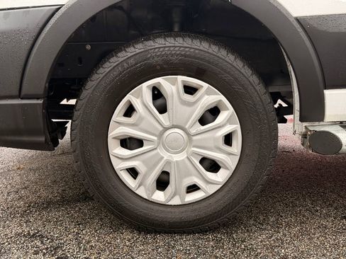 Used 2024 Ford Transit 250 Low Roof w/ Exterior Upgrade Package image 10