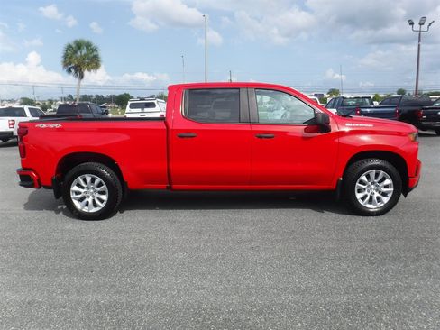 Used 2020 Chevrolet Silverado 1500 Custom w/ Custom Convenience Package AWD/4WD image 6