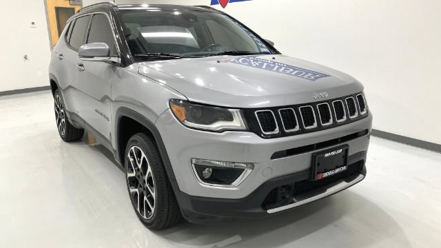 Used 2018 Jeep Compass Limited w/ Navigation Group AWD/4WD image 5