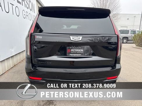 Used 2021 Cadillac Escalade ESV Sport w/ Driver Assist Tech Package image 4