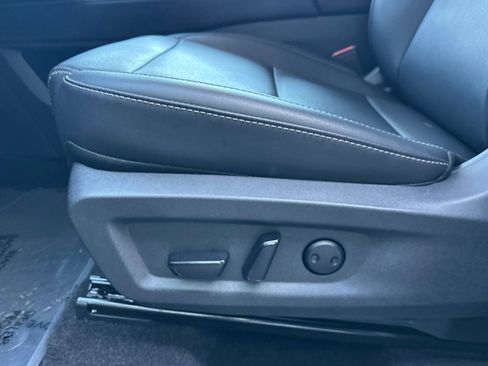 Certified 2025 Nissan Murano SL image 14