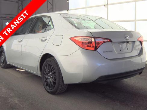 Used 2019 Toyota Corolla LE image 5