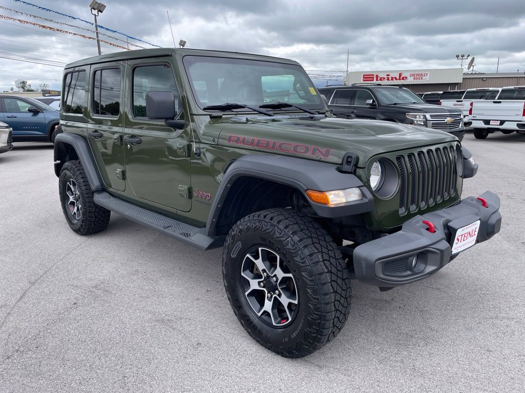 Used 2022 Jeep Wrangler Unlimited Rubicon w/ Cold Weather Group AWD/4WD image 2