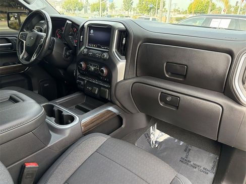 Used 2020 Chevrolet Silverado 1500 RST w/ All-Star Edition image 33