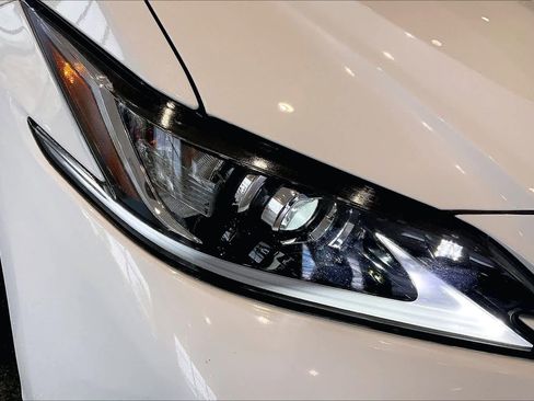 Used 2025 Lexus ES 300h F Sport w/ Accessory Package (Z1) FWD image 27