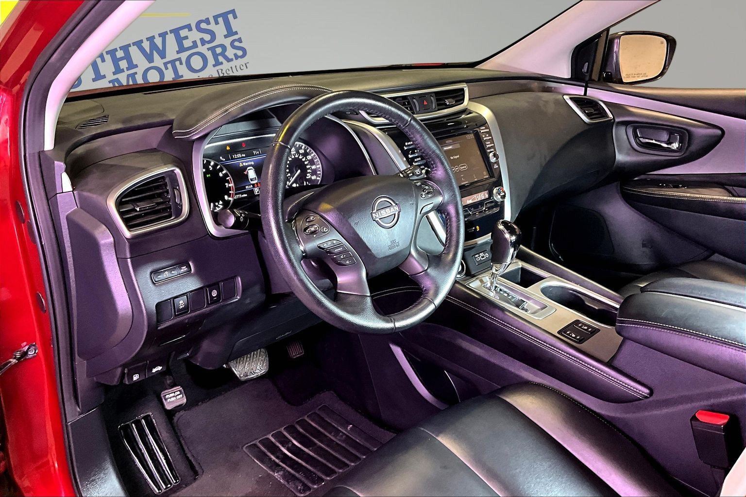 Used 2023 Nissan Murano SV FWD image 17