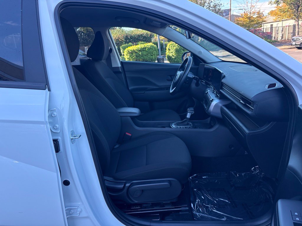 Used 2026 Hyundai Kona SEL Sport FWD image 24