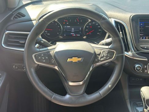 Used 2024 Chevrolet Equinox LT AWD/4WD image 14
