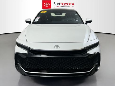 Used 2023 Toyota Crown AWD/4WD image 10