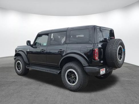 New 2026 Ford Bronco Outer Banks w/ Sasquatch Package AWD/4WD image 3