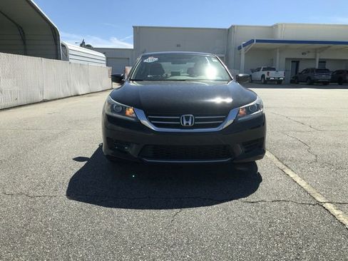 Used 2015 Honda Accord LX image 3