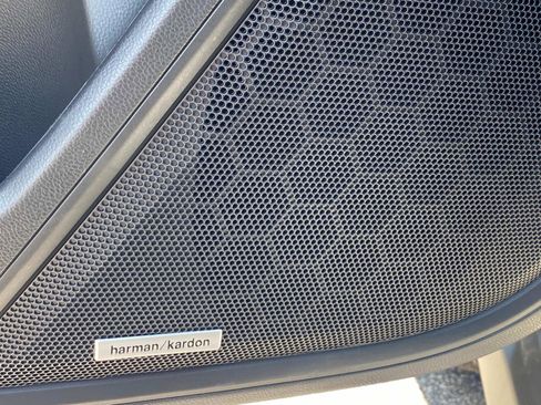 New 2025 Subaru Outback Limited XT w/ Popular Package #2 image 7