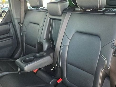 New 2025 Ford Bronco Outer Banks w/ Sasquatch Package image 17