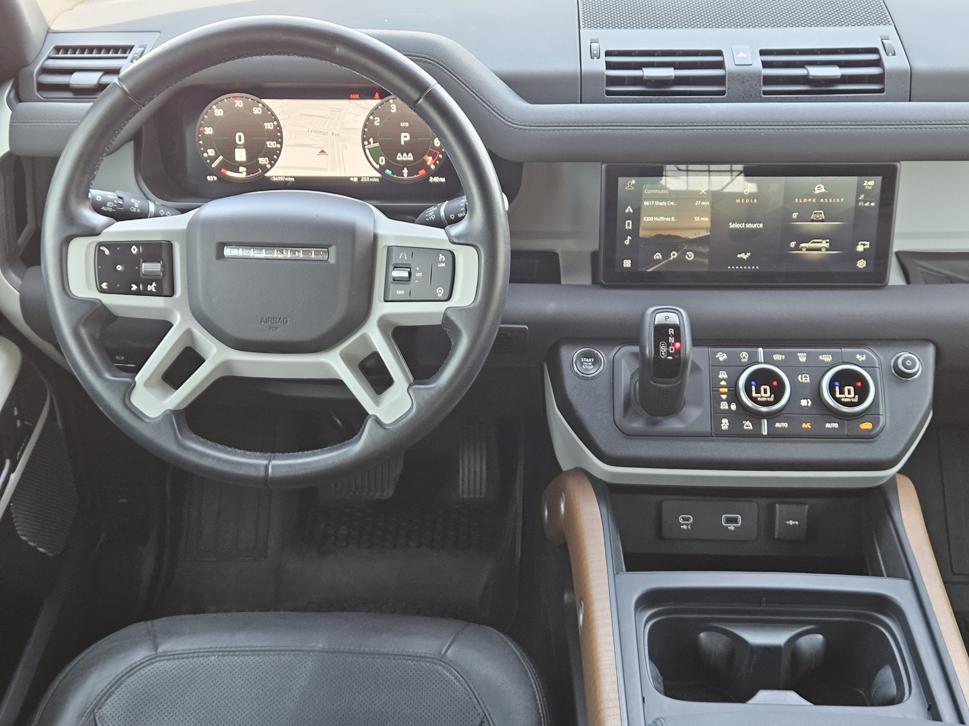Used 2023 Land Rover Defender 110 S AWD/4WD image 26