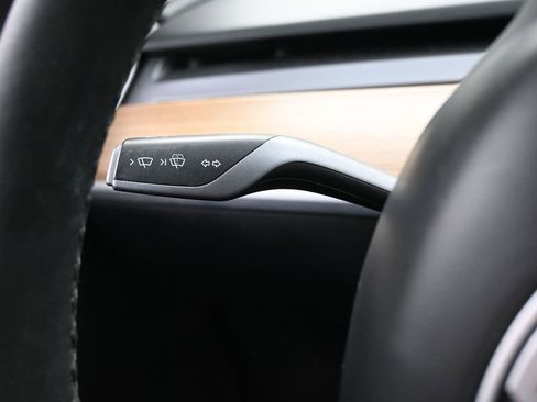 Used 2023 Tesla Model 3 Standard Range RWD image 19