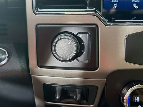 Certified 2022 Ford F350 Lariat w/ Lariat Ultimate Package image 20