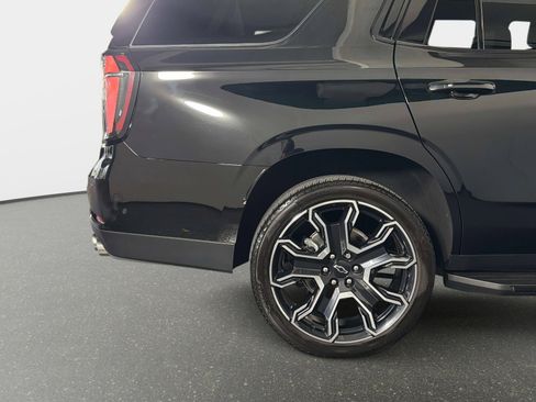 Used 2025 Chevrolet Tahoe RST w/ RST Capability Package image 18