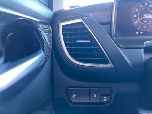 Used 2024 Kia Seltos EX image 22