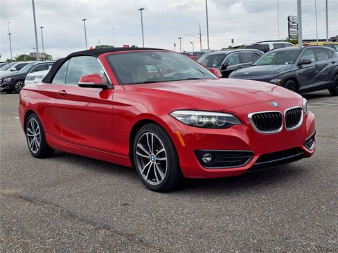 Used 2018 BMW 230i xDrive Convertible AWD/4WD image 5