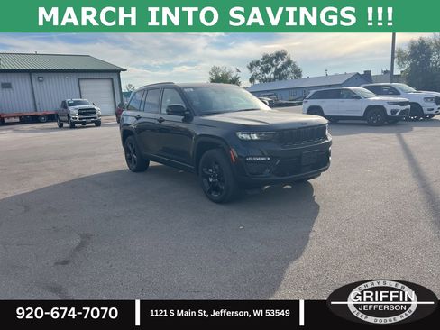 New 2025 Jeep Grand Cherokee Limited w/ Luxury Tech Group II image 6