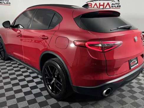 Used 2021 Alfa Romeo Stelvio Sprint w/ Nero Edizione RWD image 4