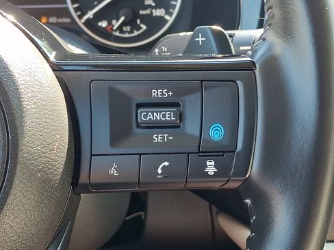 Used 2025 Nissan Pathfinder SL w/ SL Premium Package AWD/4WD image 24