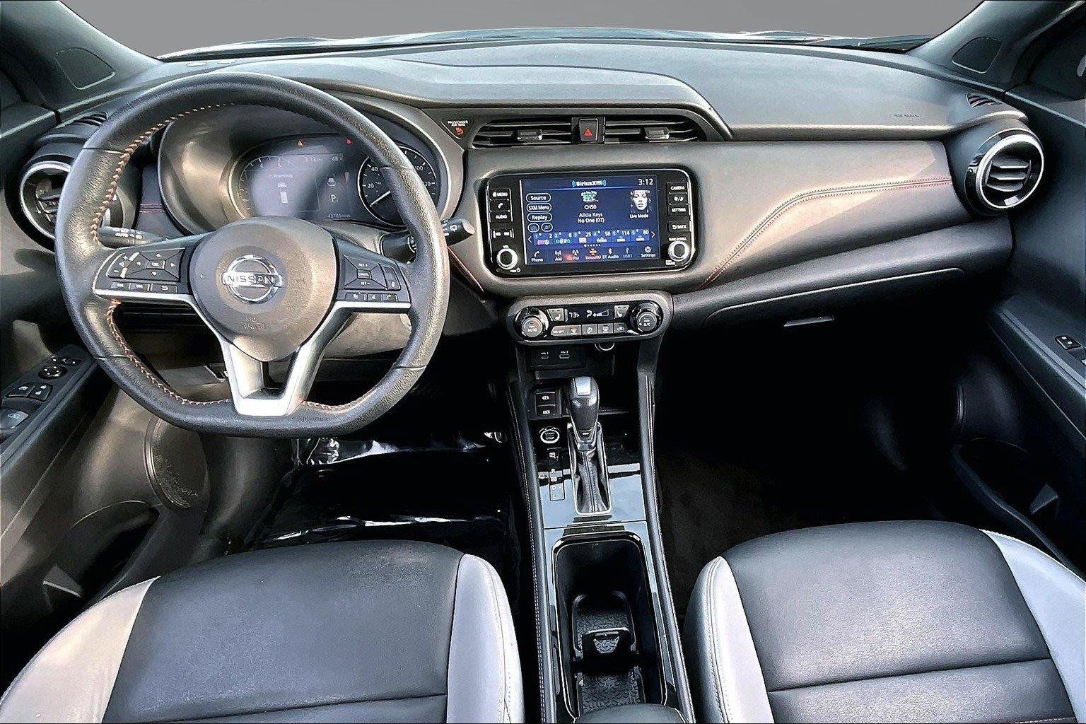 Used 2021 Nissan Kicks SR w/ SR Premium Package FWD image 16