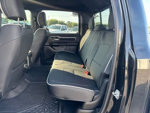 Used 2025 RAM 1500 Big Horn AWD/4WD image 13