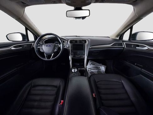 Used 2020 Ford Fusion SEL image 9