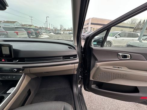 New 2026 Kia Carnival SX image 41