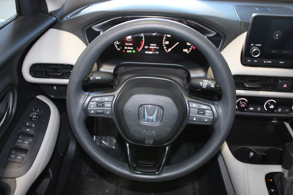 Used 2024 Honda HR-V LX image 11