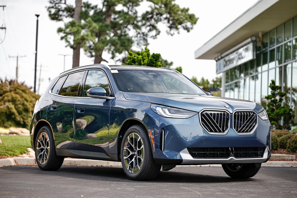 Used 2026 BMW X3 xDrive30i AWD/4WD image 1