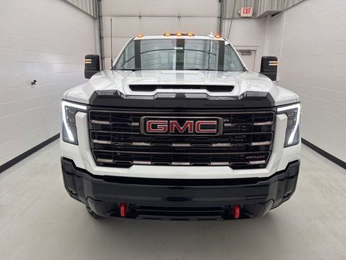 New 2026 GMC Sierra 2500 AT4X AWD/4WD image 2
