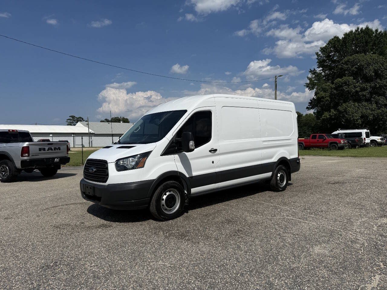 Used 2018 Ford Transit 350 148 Medium Roof RWD image 13