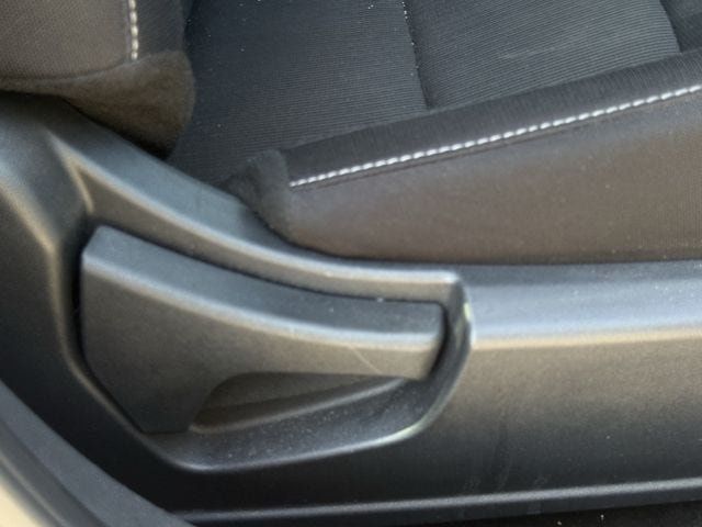 Used 2022 Nissan Sentra SV FWD image 29
