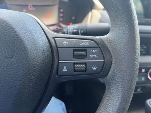 Certified 2024 Honda Accord EX image 18