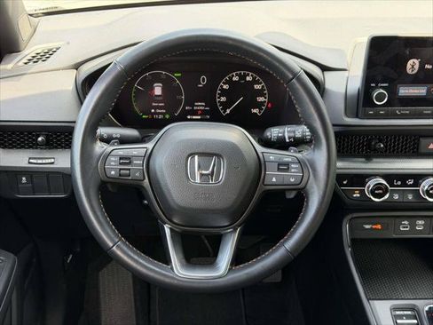 Used 2025 Honda CR-V Sport image 17